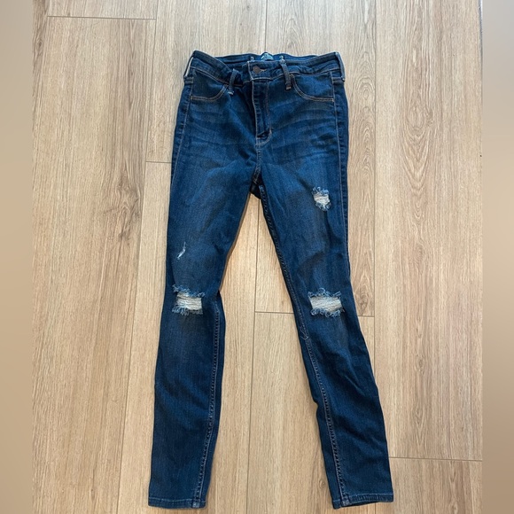 Hollister Jeans Womens - Picture 1 of 3